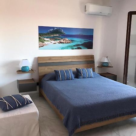 B&B I Colori Dell'Isola Porto Torres Exterior foto