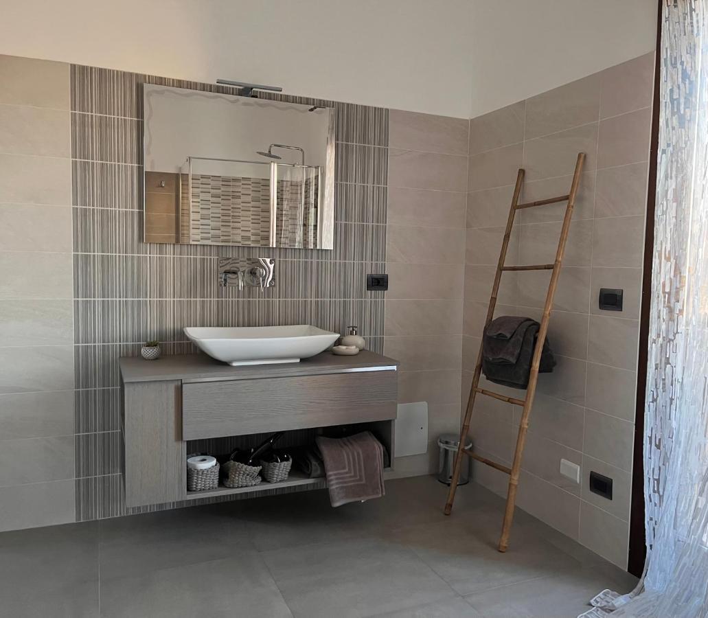 B&B I Colori Dell'Isola Porto Torres Exterior foto