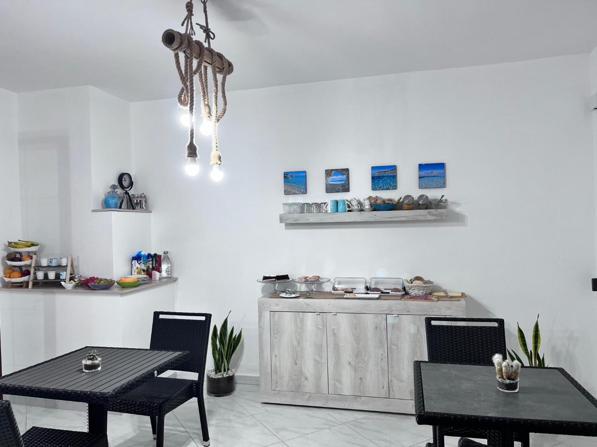 B&B I Colori Dell'Isola Porto Torres Exterior foto